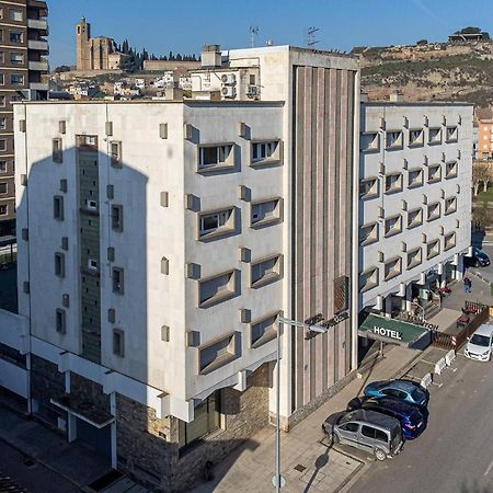 Hotel Jaume D'Urgell Balaguer Bagian luar foto