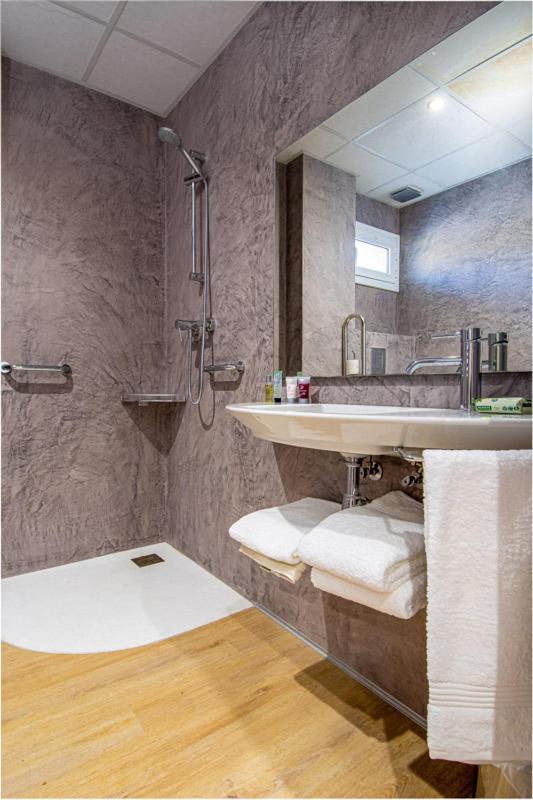 Hotel Jaume D'Urgell Balaguer Bagian luar foto